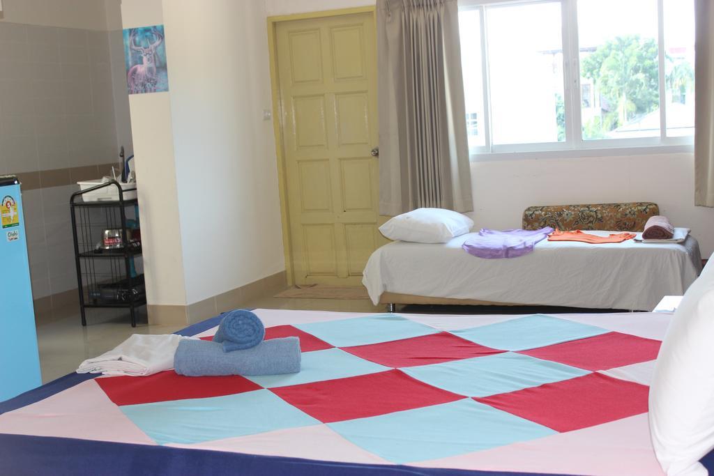 Aparthotel Dacha Beach Pattaya Exterior foto
